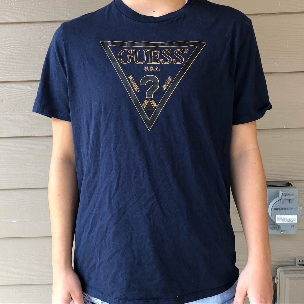 Guess tee